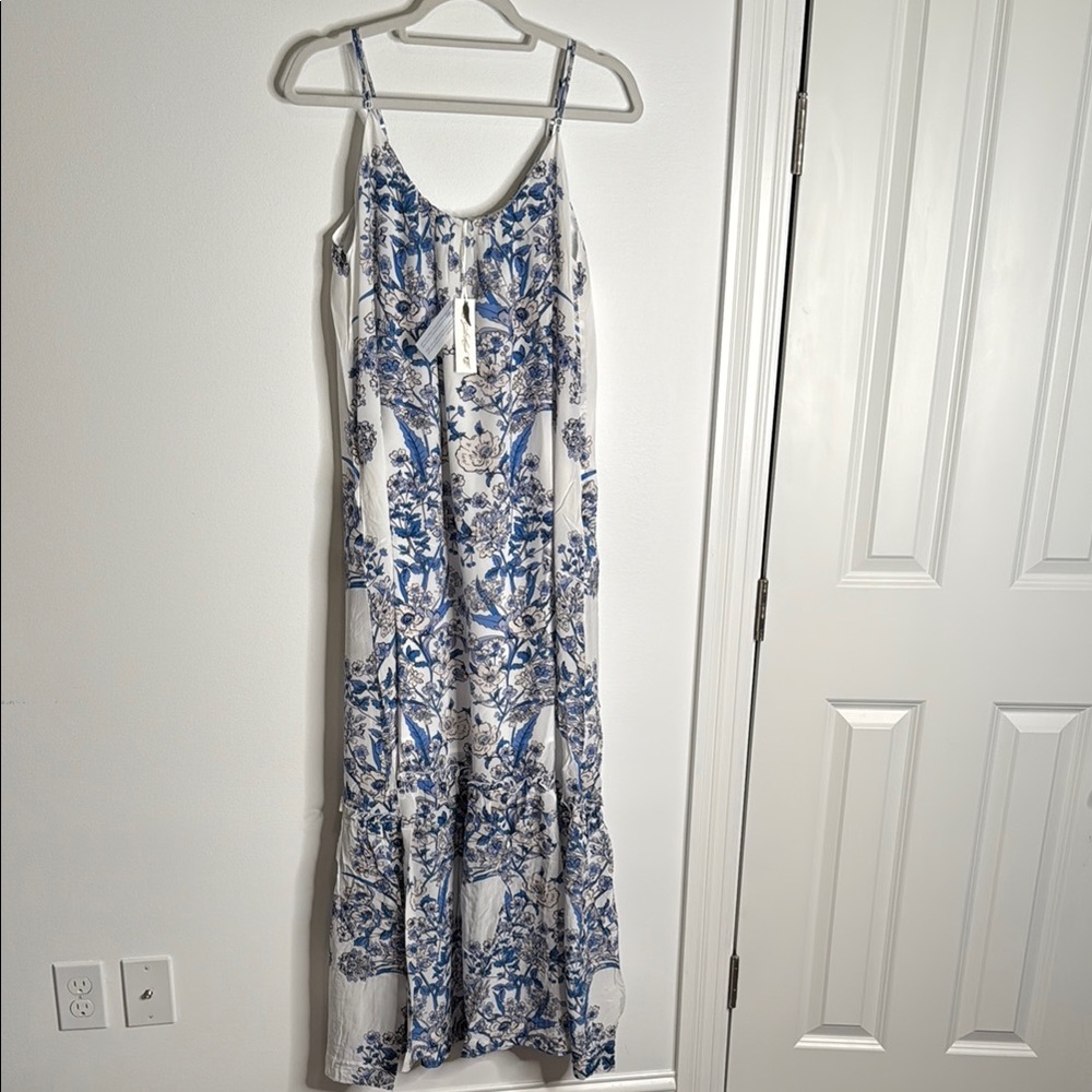 NWT - Gold Hawk Silk Blue and White Floral Maxi Dress